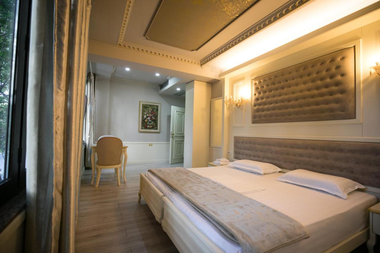 Hotel Lotus Τίρανα Εξωτερικό φωτογραφία