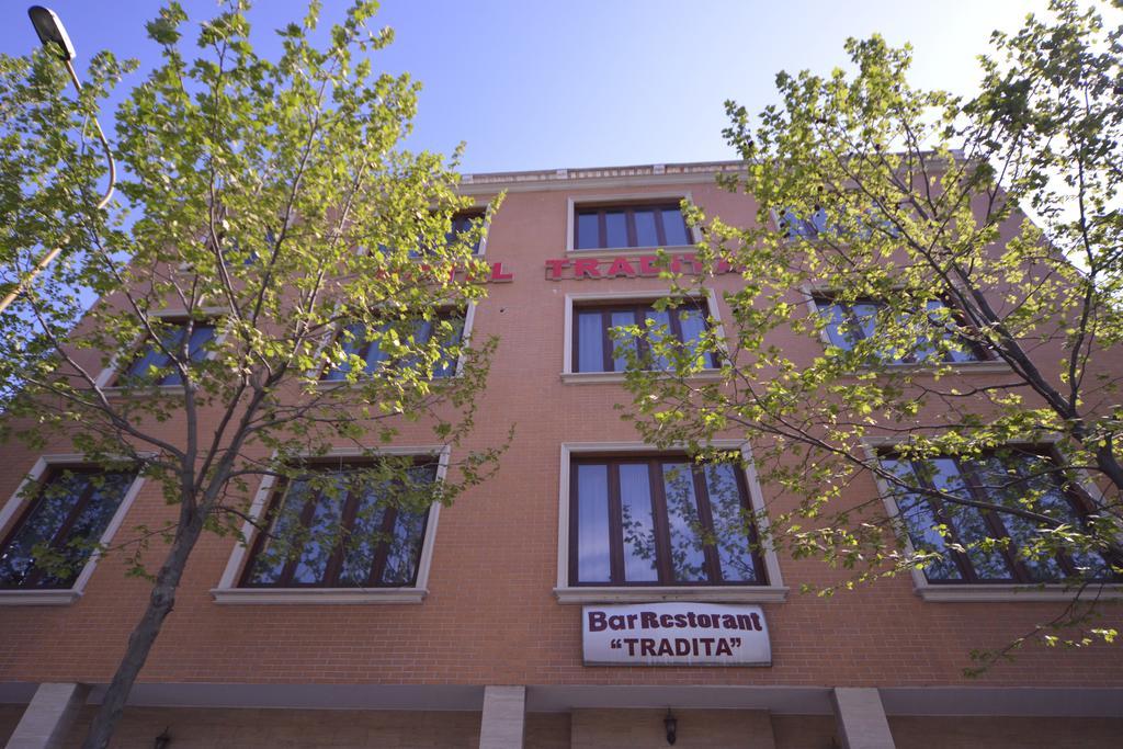 Hotel Lotus Τίρανα Εξωτερικό φωτογραφία